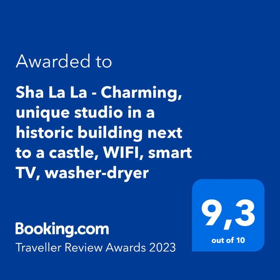 Sha La La - Charming, Unique Studio In A Historic Building Next To A Castle, Wifi, Smart Tv, Washer-Dryer 바카 외부 사진